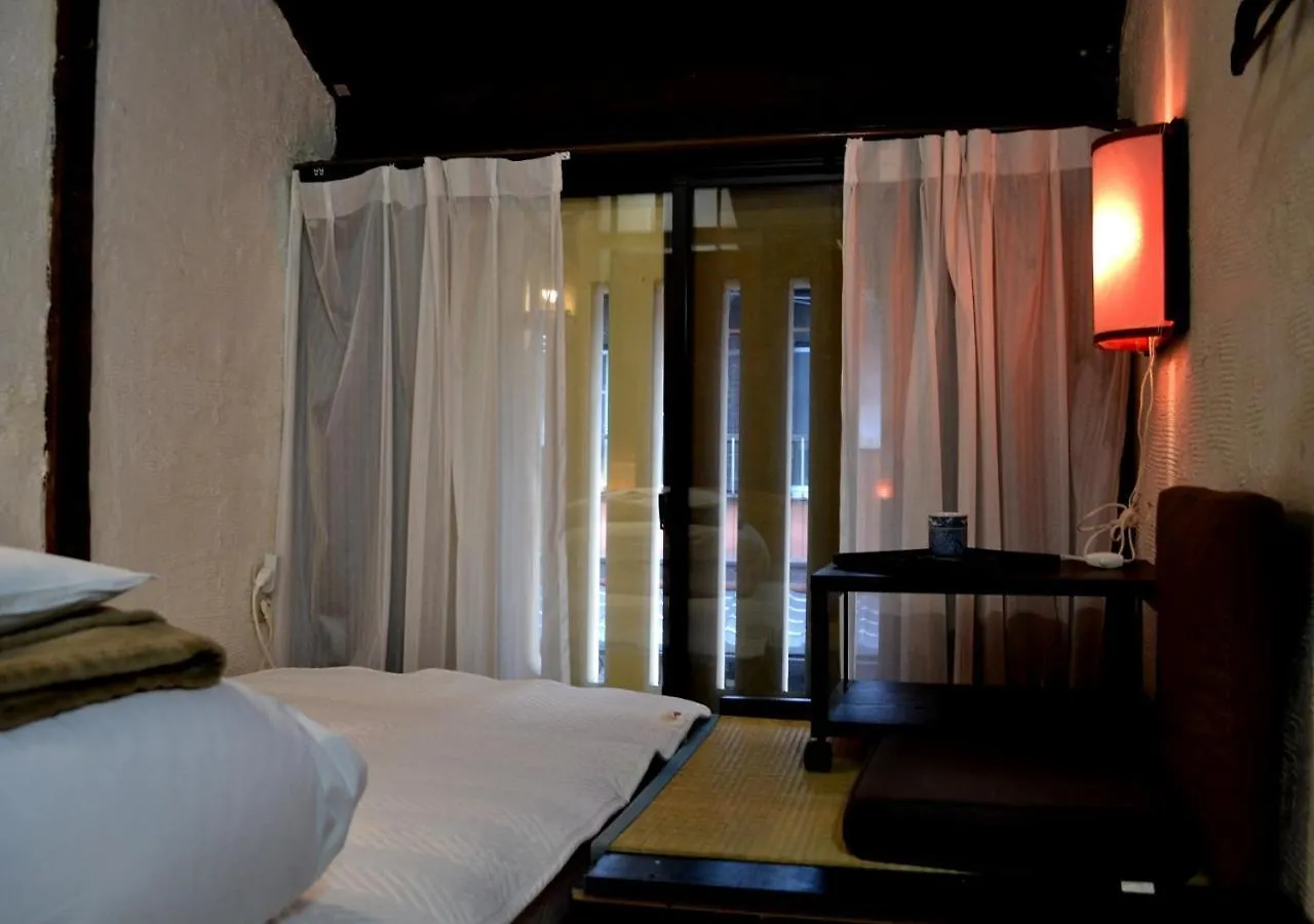 Kyoto Shirakawa Kiraku Inn 2*,
