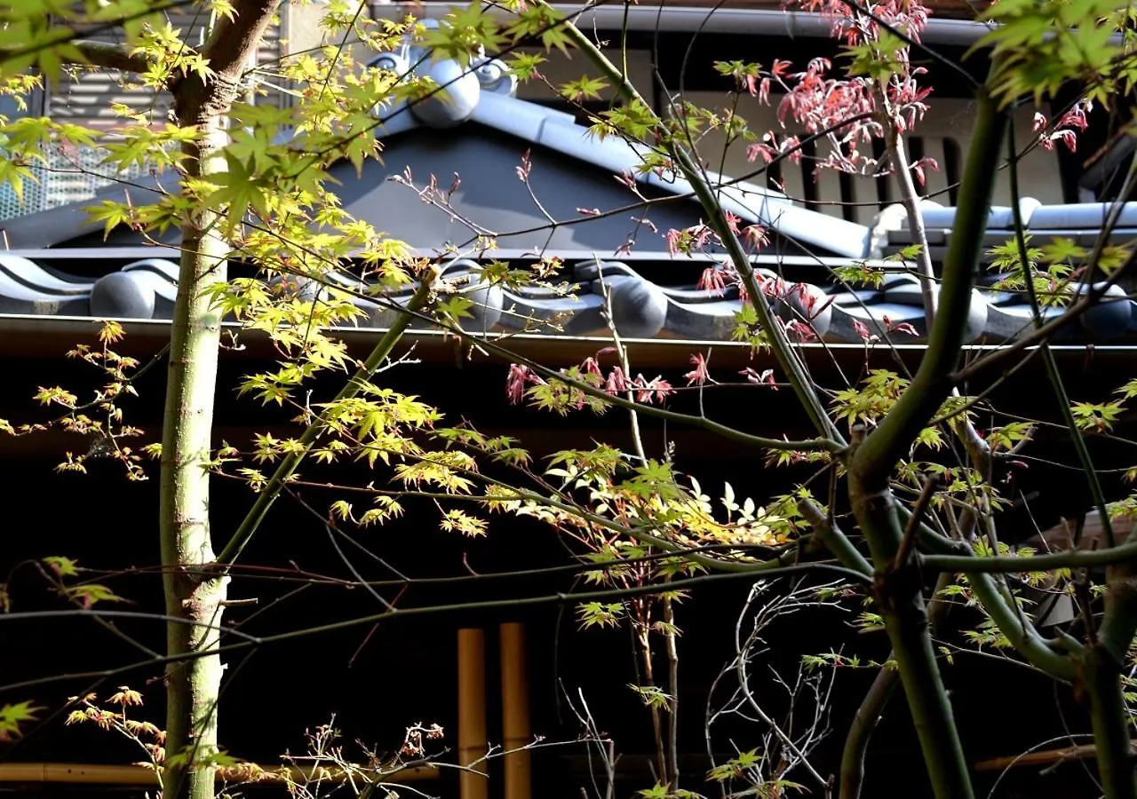 Kyoto Shirakawa Kiraku Inn 2*,  Japan